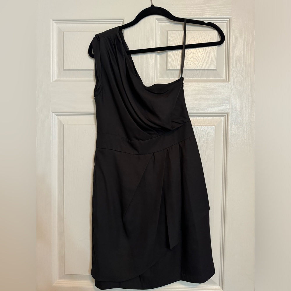 BCBGeneration One-Shoulder Dress | Black | Size 4